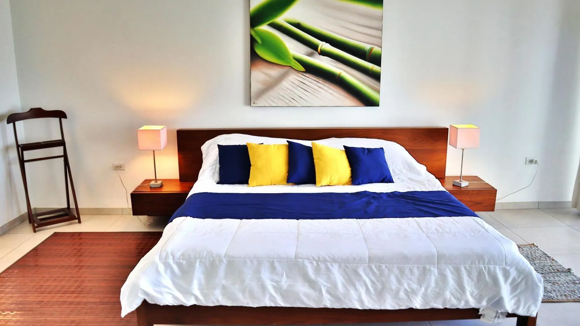 Apartment Beachfront Serenity Cupecoy  Sint Maarten